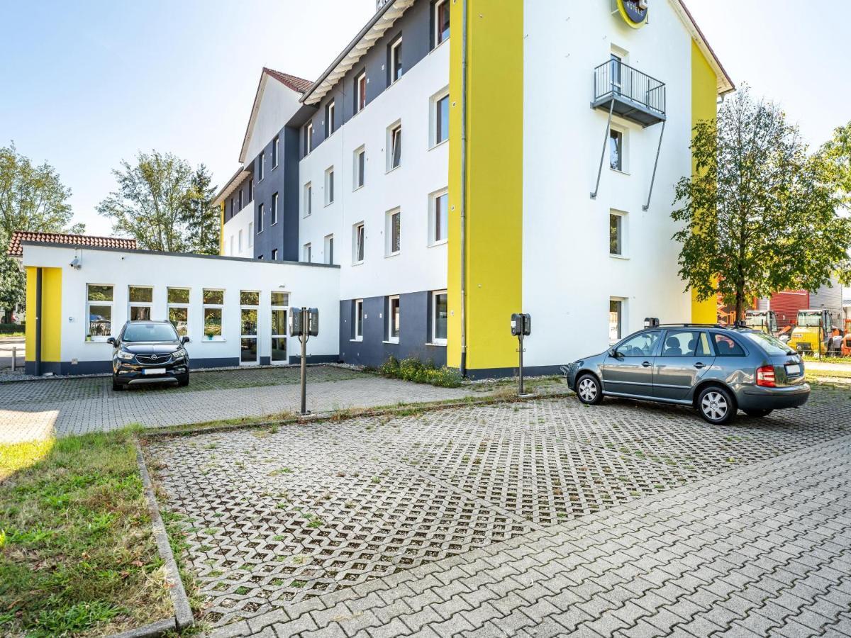 B&B Hotel Freiburg-Nord Friburgo em Brisgóvia Exterior foto